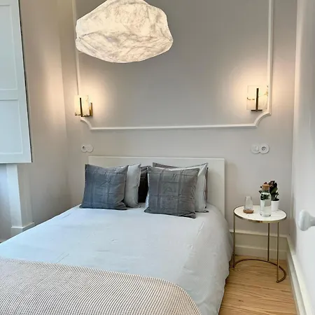 شقة Apartamento Com Duas No Chiado