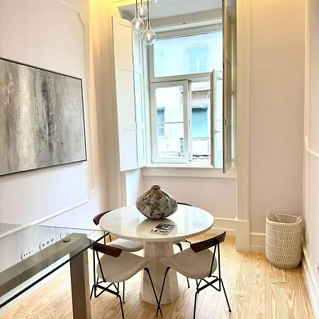 Apartment Apartamento Com Duas No Chiado